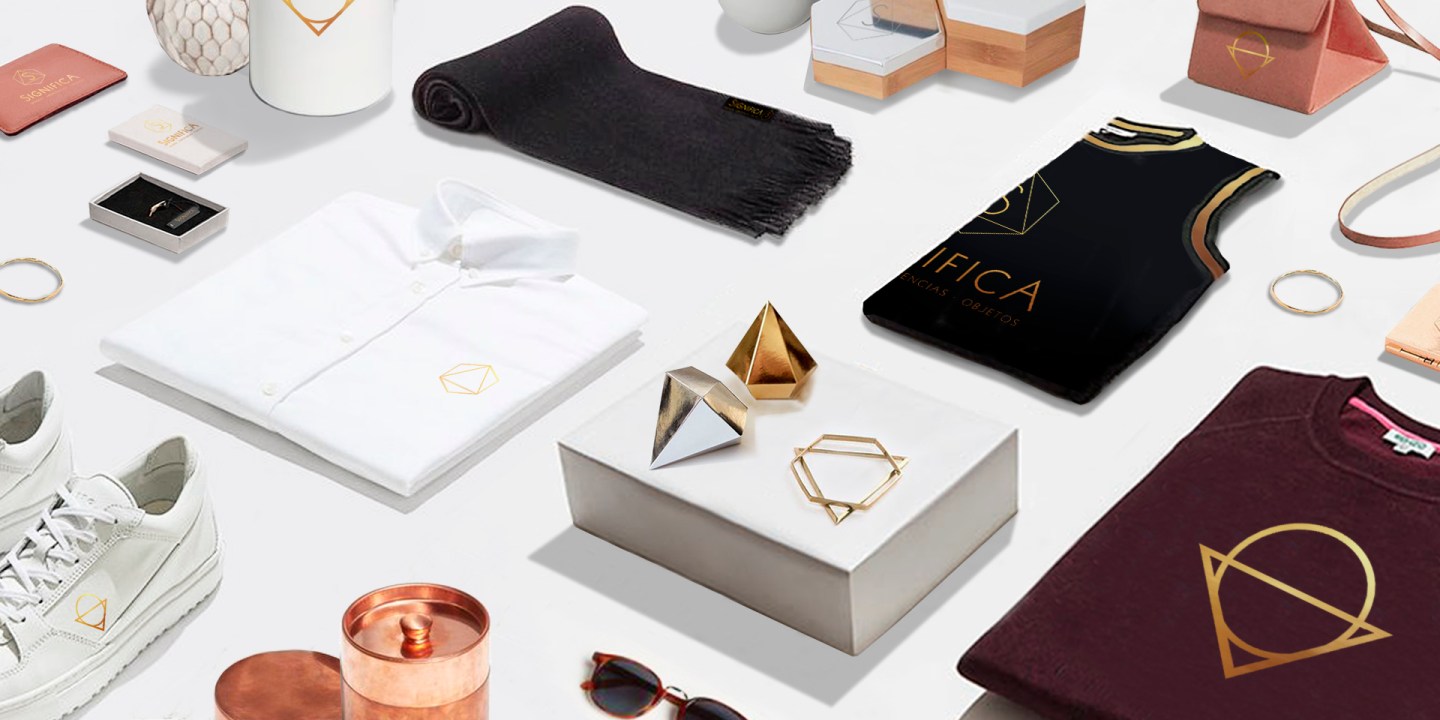 Significa Studio Zoe Seoane objetos corporativos merchandising